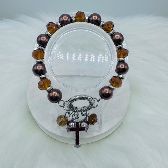 Brown Cross Charm Fashion Beaded Bracelet - Picture 3 of 4
